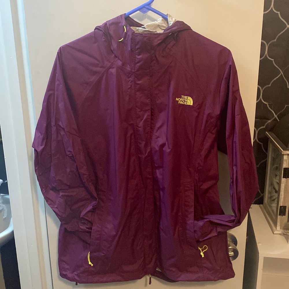 Women’s The North Face Rain Jacket